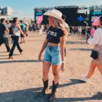 Laurie Blouin Instagram - Country kinda night 🤠 @festivaleteqc #LukeCombs #Country