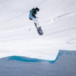 Laurie Blouin Instagram - Best way to end the contest season🙏🏻🥈 Stoked to be sharing the podium with these two queens👸🏼!! Now it’s time to enjoy some spring boarding🤩♥️ #Snowboarding 📷 @borja_azurmendi & @fabiangattlen Corvatsch Glacier
