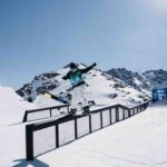 Laurie Blouin Instagram - Best way to end the contest season🙏🏻🥈 Stoked to be sharing the podium with these two queens👸🏼!! Now it’s time to enjoy some spring boarding🤩♥️ #Snowboarding 📷 @borja_azurmendi & @fabiangattlen Corvatsch Glacier