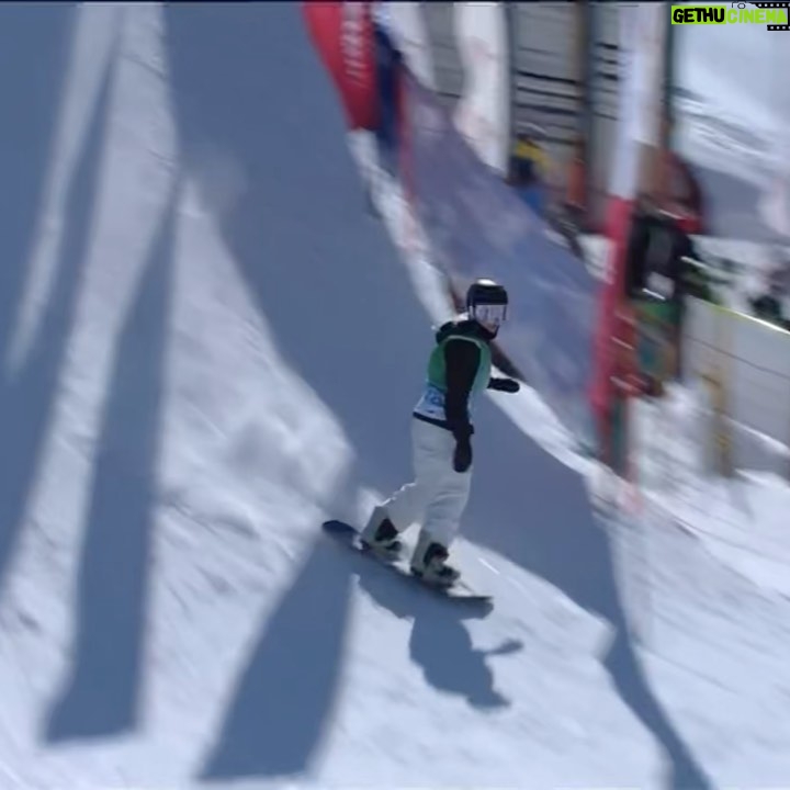 Laurie Blouin - 1.9K Likes - What a day in Corvatsch!! Stoked to move onto sunday’s finals😁 Swipe to watch my run!! #Snowboarding #SpringBoarding