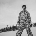 Laurie Blouin Instagram - Knuckle clips 🤳🏻 Thank you @charlesbeckinsale for always building the best set up🙌🏻 #Whistler #Snowboarding Whistler, Canada