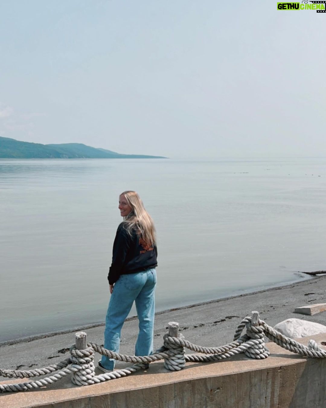 Laurie Blouin Instagram - Sunday’s adventure 🏍️⚓️ #IsleAuxCoudres #HarleyDavidson #Island Isle-Aux-Coudres