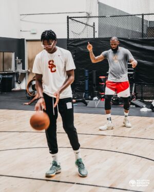 LeBron James Instagram - It’s my job to always remain strong & to show them the blueprint regardless of the outcome! #JamesGang👑 #BryceMaximus🤴🏾 #MyTwin✊🏾
