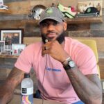 LeBron James Instagram – Water is key for the mind, body, and soul!! Stay hydrated. 😉😁👑💧 @lifewtr