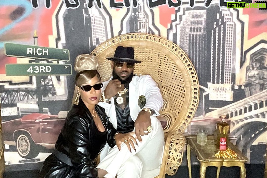 LeBron James Instagram - My brother @richpaul put on a stone cold groove last night for his bday!! @mrs_savannahrj and I had to show our respect and pull up on em! #PutThatSh*tOn #80s90sParty #ElHefe Ayyyyeeeee ππΎπ«‘π