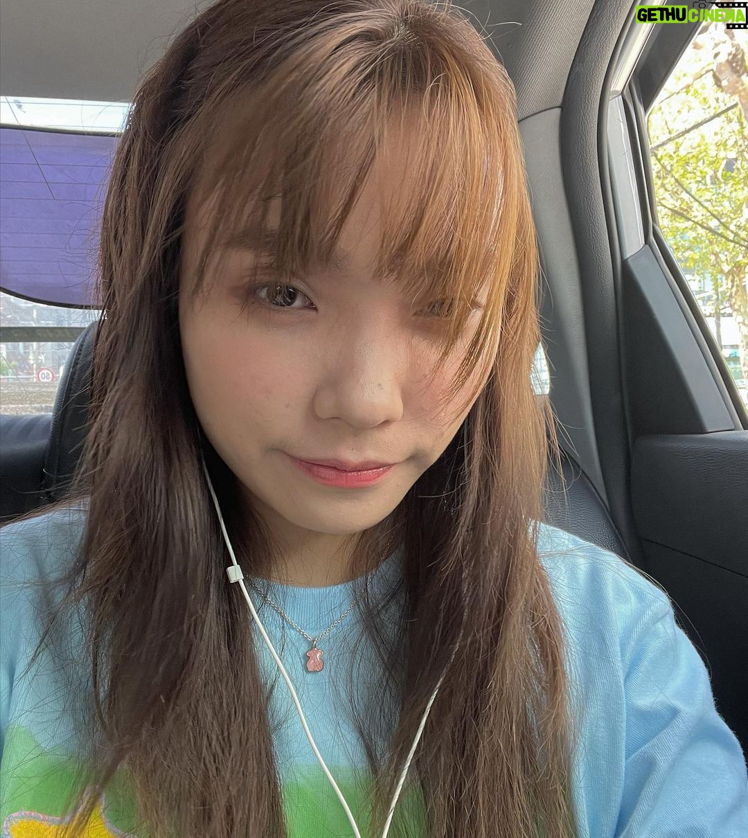 Lee Jin-ah Instagram - 🌷Have a good day🧸요즘 찍은 사진들 올려보기