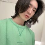 Lee Jong-suk Instagram – 장발 장 이모🙍🏻‍♀️