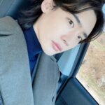 Lee Jong-suk Instagram - 장발 장 🫣