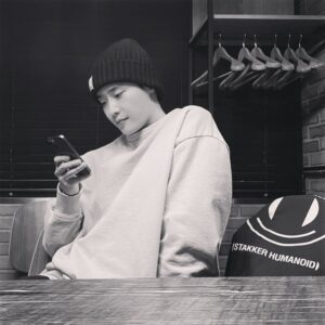 Lee Jong-suk Instagram - 