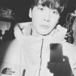 Lee Jong-suk Instagram – 나는 전혀 행복하다
#미결수에디션