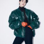 Lee Jong-suk Instagram - @prada #pradaSS22 빙그르르