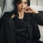 Lee Jong-suk Instagram -