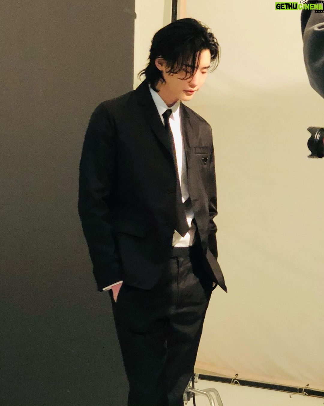 Lee Jong-suk - 3.6 Million Likes -