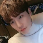 Lee Jong-suk Instagram - 😁