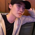 Lee Jong-suk Instagram - 👵🏻