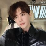 Lee Jong-suk Instagram - 감사합니다❤️ #dearmywith