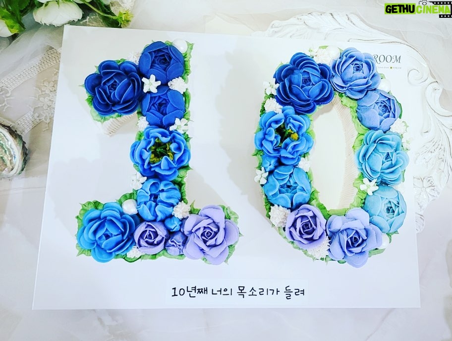 Lee Jong-suk Instagram - 시간이 벌써..!!!🌼 너목들 10주년👏👏👏 늘 감사합니다❤️ #너의목소리가들려