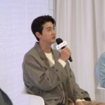 Lee Ki-woo Instagram - 🙋🏻‍♂️ 삼성전자 비스포크 라이프 행사에 참여하고 왔습니다. 이번 비스포크 라인업은 지속가능한 환경에 대한 인식과 AI와 같은 기술들이 접목되어 소비자들에게 보다 세심한 제품과 기능을 제공한다는 점이 특징이었습니다. 저는 이번 행사의 친환경 대담에도 참여해 많은 분들과 이야기 나누어보았는데요. 파타고니아의 팬으로서, 삼성전자와 파타고니아가 협업해 미세플라스틱 저감코스를 개발했다는 이야기가 참 인상 깊었고, 이러한 기업들의 노력이 앞으로도 계속되었으면 좋겠다는 생각이 들었습니다. 얼마 전에도 테디와 플로깅하고 왔는데, 앞으로도 테디네 삼총사 자주 출동해야겠네요 :) #비스포크라이프 #BESPOKELIFE #삼성비스포크 #가전을나답게 #EverydaySustainability #AD