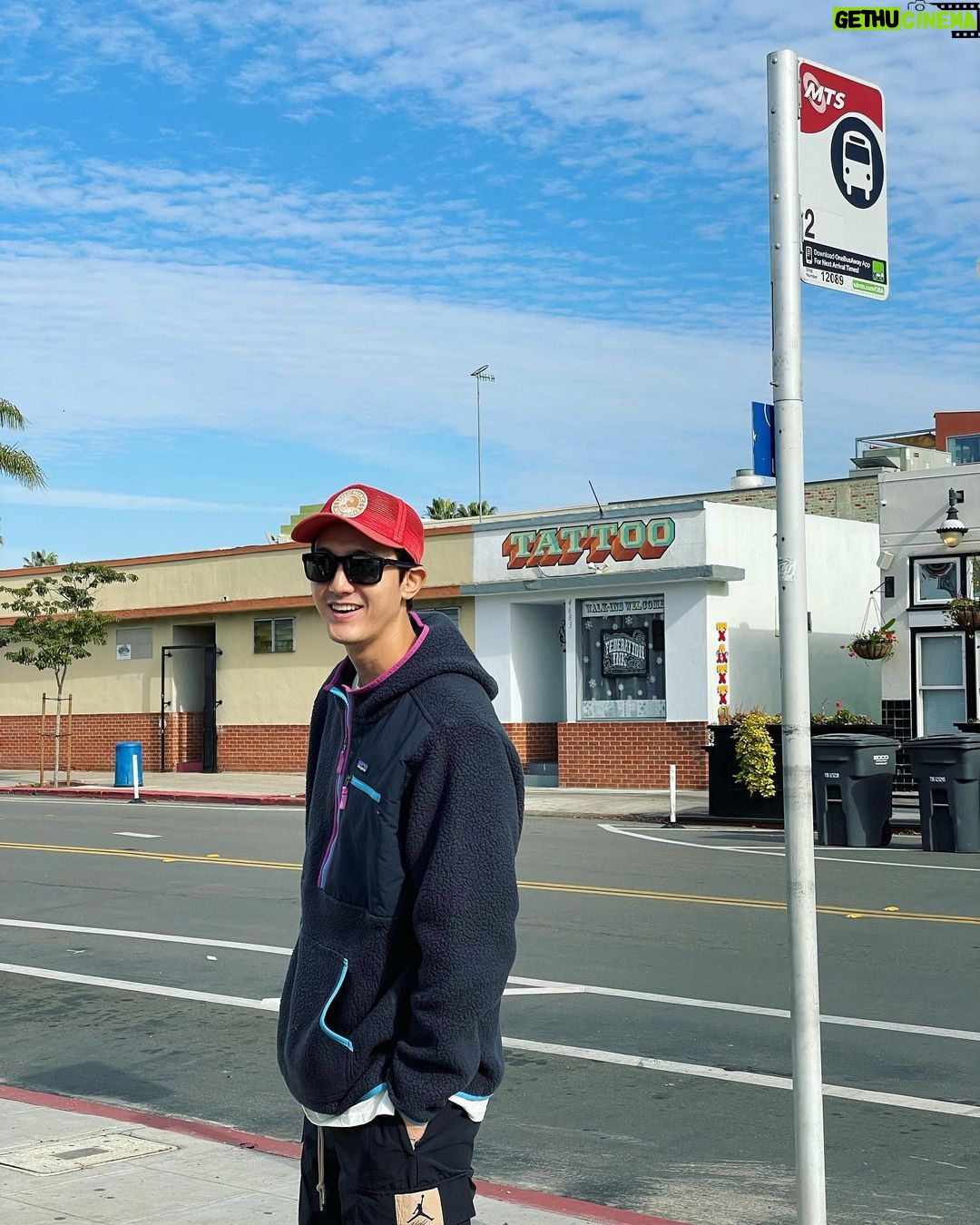 Lee Ki-woo Instagram - π«₯ νλμμ΄ νλμμ΄μ΄μΌμ§. λ―ΈμΈλ¨Όμ§ μλ μΈμμμ μ΄κ³ μΆλ€π«