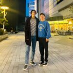 Lee Ki-woo Instagram - 😎 우리 제법 잘 하고 있는거지? 형이 더 잘해야지.. 남은 2023년 잘 마무리하고 내년에도 화이팅 하자규!!! #브로맨스 #굿파트너 #기우리 #호태호태 #가즈아 #네버다이엔터테인먼트