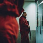 Lee Kyu-ho Instagram – 미공개 스틸 먼저 보고

종이의집: 공동경제구역 파트2 정주행 하기!!

지금 바로 가볼까?? 두둥~~!!

#이규호 #이배우 #오슬로 #oslo #넷플릭스 #netflix  #종이의집 #종이의집공동경제구역 #유지태 @jt_db #박해수 @haesoopark_official #이원종 #전종서 @wjswhdtj94 #김지훈 @jiraishin99 #장윤주 @yoonjujang #이현우 @hihyunwoo #김윤진 #김성오 #박명훈 @park_myung_hoon_528 #이주빈 @hellobeen #임지연 @limjjy2 #lacasadepapel #moneyheistkorea_jointeconomicarea #part2 #netflixkr