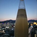 Lee Kyu-ho Instagram – “복순도가” 기분좋은 탄산과 특유의 향과 맛

어떤 음식도 어울릴것 같지만 나는 떡볶이 픽!

술마시고 음식 먹는것도 좋지만 이 술은 반대로 

음식먹고 술마시는게 좋다 (개인취향)

#이규호 #이배우 #선물 #협찬 #복순도가 #울산맛집 #손막걸리추천 #boksoondoga
