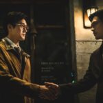 Lee Kyu-ho Instagram – 강도단의 서사가 하나씩 밝혀지고

초유의 강도 인질극을 계획했던 교수의 진짜 

의도는 무엇일지…

12월 9일 오직 넷플릭스에서.

D-18 💕

#이규호 #이배우 #오슬로 #oslo #넷플릭스 #netflix  #종이의집 #종이의집공동경제구역 #유지태 @jt_db #박해수 @haesoopark_official #이원종 #전종서 @wjswhdtj94 #김지훈 @jiraishin99 #장윤주 @yoonjujang #이현우 @hihyunwoo #김윤진 #김성오 #박명훈 @park_myung_hoon_528 #이주빈 @hellobeen #임지연 @limjjy2 #lacasadepapel #moneyheistkorea_jointeconomicarea #part2 #netflixkr