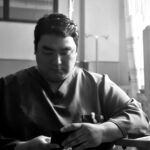 Lee Kyu-ho Instagram - 지난 약 7년간 미스터구 라는 캐릭터로 함께 했습니다 너무나 감사하고 즐겁고 행복한 시간의 연속이였습니다 하지만 이제는 떠나 보내야 합니다 긴 시간 함께 해주셔서 다시 한번 진심으로 감사드리구요 항상 행복과 낭만이 함께 하시길 기도 드립니다 낭만닥터 김사부 1, 2, 3 안녕~ 미스터구 안녕~ 👋 #이규호 #이배우 #미스터구 #유인식 #강보승 #한석규 #유연석 #안효섭 #이성경 #임원희 #진경 #변우민 #김주헌 #소주연 #김민재 #이홍내 #이신영 #윤나무 #고상호 #신동욱 #윤보라 #정지안 #낭만닥터김사부3