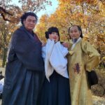 Lee Kyu-ho Instagram - 단 2회 남은 구미호뎐1938 산신즈와 요괴즈의 본격적인 대결! 많은 기대 부탁드려요~ 🩷 ※ 욕심부리다 먼저 죽은 바보 우시우치보 ㅋㅋ #이규호 #이배우 #오오가마 #구미호뎐1938 #이동욱 #김범 #김소연 #류경수 #황희 #김용지 #조달환 #하도권 #정선철 #정재원 #김승화 #뉴도 #우시우치보 #유키