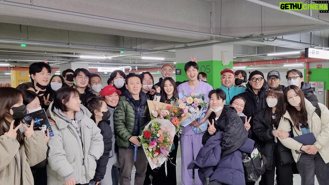Lee Min-ho Instagram - goodbye, gongryong 다들❤️