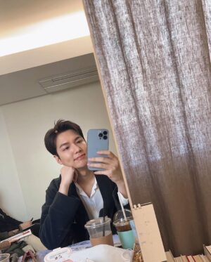 Lee Min-ho Instagram - 춥습니다 감기조심하십시다