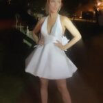 Lele Pons Instagram - My 3 looks❤️ 1st: @zuhairmuradofficial 2nd: @pninatornai @kleinfeldbridal @jaredthegalleriaofjewelry @naturalizer 3: @julievinobridal