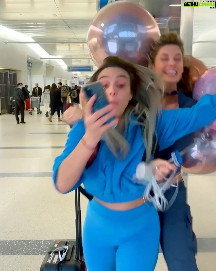Lele Pons Instagram - When you haven’t seen your bestie in a while 🥺🤣 @hannahstocking @lelepons