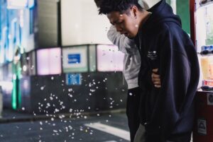 Leon Fanourakis Instagram - IKKIの撮影楽しかった🦁MVも気に入ってる💪みんな見て☺️リンクはハイライトから！

Behind the scenes of “IKKI” music video shooting🎥

📸 @_24young_