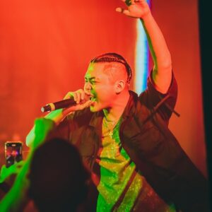 Leon Fanourakis Instagram - 札幌ありがとう🦁❤️‍🔥
Photo by @keisuke_jpn_spk 

@santaworldview.official 
@dj_inergy 
@kingxmhu 
@onepercent.jp