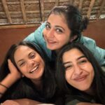 Leona Lishoy Instagram - 2023 #dump Here’s to strong friendship, more bites, more of ammamma, more goofiness, more hugs and kisses, more of random sketching on the sets, more and more of paapu and a disciplined sleep pattern. Here’s to 2024. Cheers 🥂