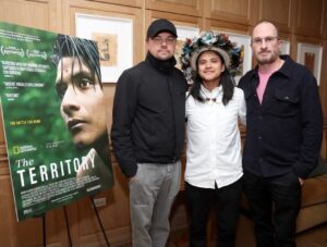 Leonardo DiCaprio Instagram - Last night I saw #TheTerritory, a powerful film made in collaboration with the Uru-eu-wau-wau Indigenous people about their fight to protect the Amazon Rainforest from land invaders in Brazil. The filmmaker @alex_pritz, and protagonist @bitate_uru_eu_juma, are doing great work -- amplifying Indigenous voices in the fight against climate change and organizing around legislation to protect Indigenous lands from deforestation.
 
Stream The Territory on @natgeo and learn more about their campaign at the #linkinbio
