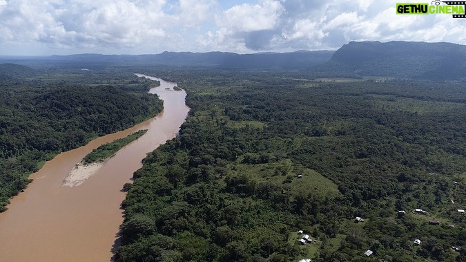 Leonardo DiCaprio Instagram - Congratulations to the government of Honduras for establishing the first inter-institutional control post to protect the critical Tawahka Asangni Reserve and Rio Platano Biosphere Reserve in the Honduran Moskitia Forest. The Moskitia Forest is one of the Five Great Forests of Mesoamerica and it is critical to protecting the region's biodiversity and ensuring its resilience to climate change. In addition to vital forests and endangered wildlife, the new control post will help to protect Indigenous Tawahka and Miskitu communities from land grabs, deforestation, and violence driven by illicit cattle ranchers. This is one of a number of actions necessary to fulfill the administration’s commitments to the conservation and restoration of the Moskitia Forest. 📷 : Daniel Olivera and Jhonny Sevilla/Wildlife Conservation Society