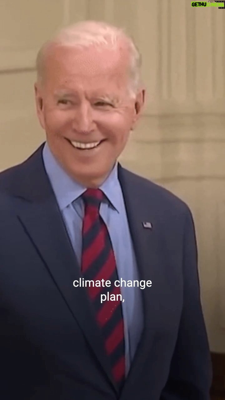 Leonardo DiCaprio Instagram - Since @POTUS @JoeBiden took office, @theDemocrats have made significant strides in legislation on many fronts, including a great impact on #ClimateChange. Please watch and share this important message detailing the party’s success. #linkinbio