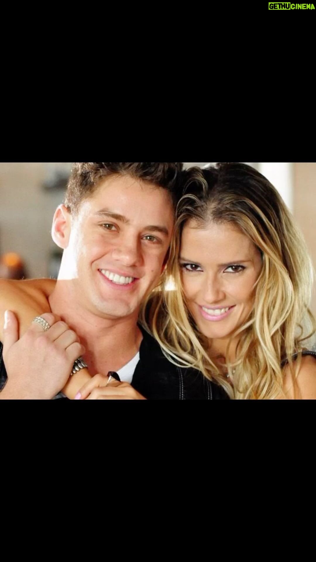 Leonardo Miggiorin Instagram - Que delícia lembrar dessas personagens, dessa época mágica, da Dedé, do Roni Fragonard - meu personagem em Insensato Coração! #tbt #gilbertobraga #deborahsecco #roni #2011 #tvglobo Obrigado, @memesdacarminha