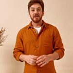 Leonardo Miggiorin Instagram - Que tal treinar e desenvolver habilidades de comunicação de um jeito prático e rápido? O Ator e Psicólogo Leonårdo Miggiorin está lançando o @comunik360 um curso on-line para todos aqueles que querem ganhar desenvoltura em sua fala diante das telas ou do público. Venham conhecer este novo projeto que pretende ajudar muitas pessoas!! #comunik360