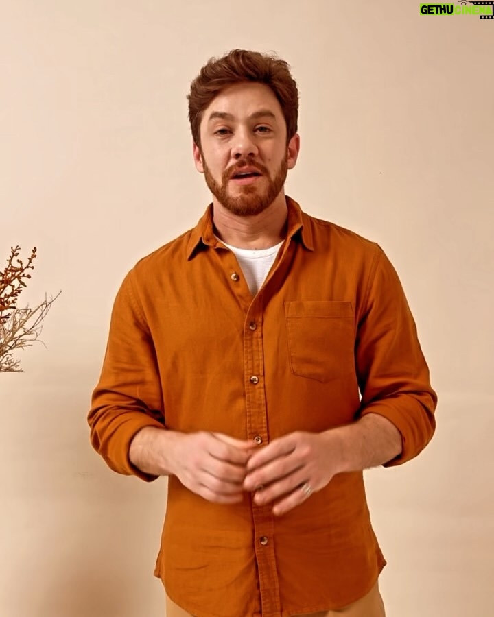 Leonardo Miggiorin - 5.9K Likes - Que tal treinar e desenvolver habilidades de comunicação de um jeito prático e rápido?
O Ator e Psicólogo Leonårdo Miggiorin está lançando o @comunik360 um curso on-line para todos aqueles que querem ganhar desenvoltura em sua fala diante das telas ou do público.
Venham conhecer este novo projeto que pretende ajudar muitas pessoas!! #comunik360