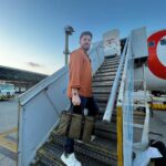 Leonardo Miggiorin Instagram - Eita que tô muito produtor! Partiu Uberlandia! #turnê @oquefaremoscomwalter GRU Airport - Aeroporto Internacional de São Paulo