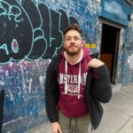 Leonardo Miggiorin Instagram - Um dia Plural entre Ceciliers #sp #dump Tu conhece o bairro Santa Cecíliers, em SP? Se não conhece, vem logo, tô mudando pra lá! Tem bolovo, salão contemporâneo, Drinks e emoções! De quebra vc ainda encontra os melhores ceciliers da moda, mídias sociais e o melhor bolovo, sim, bolovo! Hoje me tornei um #bolover. Já comeu? Santa Cecília