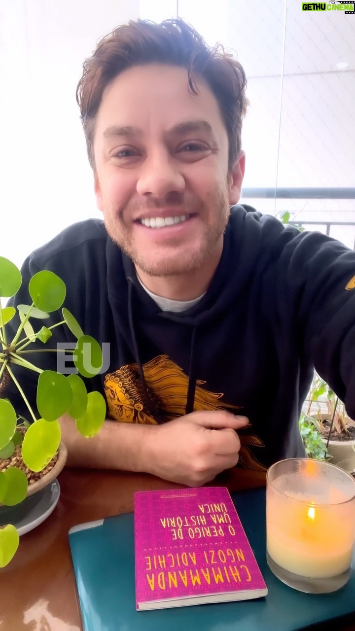 Leonardo Miggiorin Instagram - Respira, não pira!! Qualquer amor já é um pouquinho de saúde, um descanso na loucura!! #pare Faça a sua parte: ame-se ao máximo, cuide de cada momento, lembre-se do espírito e da sua energia. Nem só de pão vive o homem. #saude e #paz não se compram. Esqueça os boletos por um momento e lembre-se: há tempo para tudo! Hora de cuidar da alma! Pense nisso.
