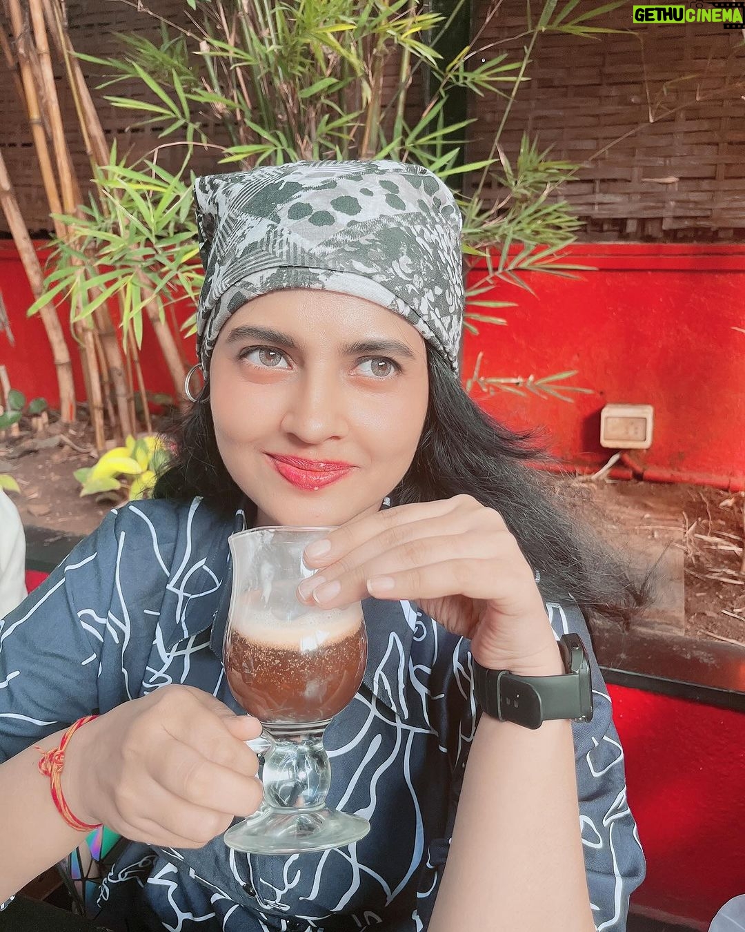 Leslie Tripathy Instagram - 🤩 Mumbai, Maharashtra