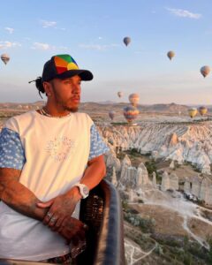 Lewis Hamilton Instagram - (Re)start as you mean to go on 🤙🏾