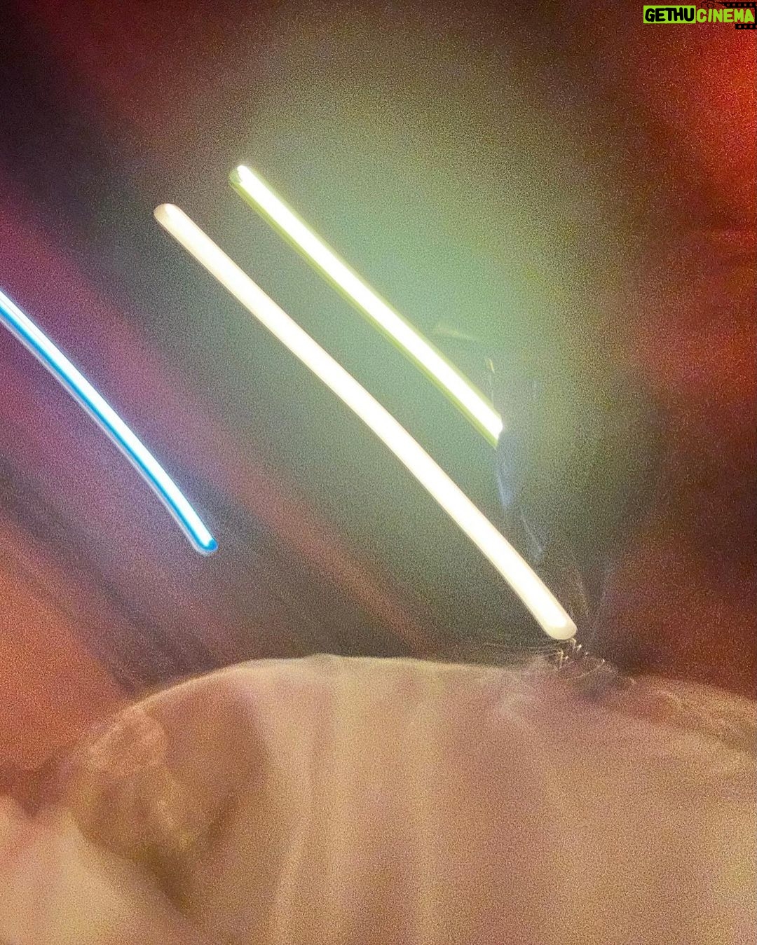 Lewis Hamilton Instagram - cheers to this time offline, talk soon ~