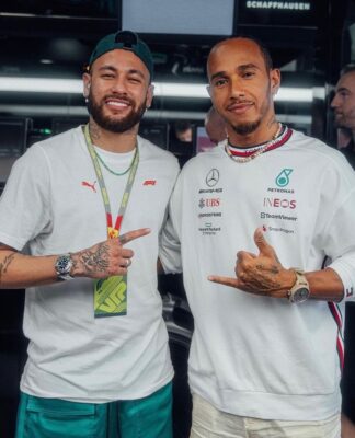 10 Times Lewis Hamilton’s Instagram Photos Went Viral