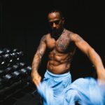 Lewis Hamilton Instagram – What does it mean to be motivated? For me it means choosing to push myself to be better in all things. In our work, in creativity, in life overall. Motivation means taking care of ourselves, training both mind and body, and working toward progress no matter how small it may seem. I’m no stranger to tough days. When they come, it feels impossible to push on. That negativity isn’t real, it’s all in the mind and I know you have it in you to overcome it.